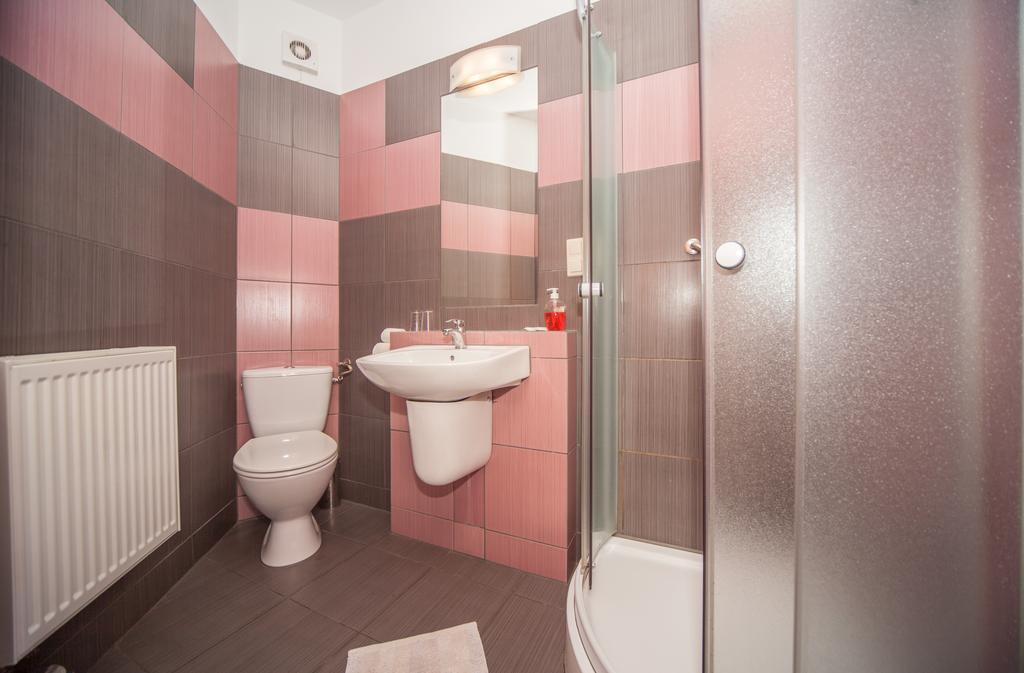 Hotel Ada Wiekszyce Kültér fotó