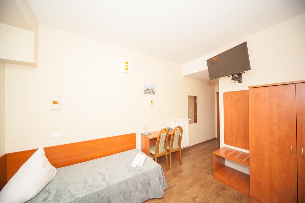 Hotel Ada Wiekszyce Kültér fotó